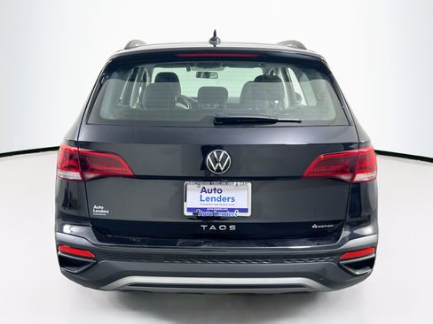 Used 2022 Volkswagen Taos S image 6