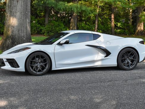Used 2023 Chevrolet Corvette Stingray Preferred Cpe w/ 2LT RWD image 5