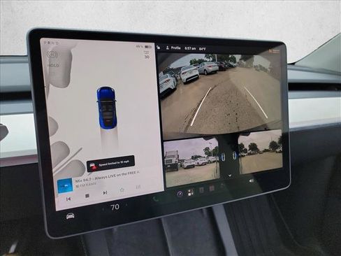 Used 2023 Tesla Model Y Long Range AWD/4WD image 21