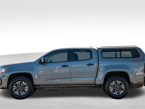 Used 2021 Chevrolet Colorado Z71 AWD/4WD image 6