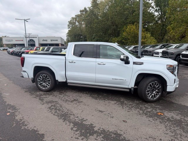 Used 2026 GMC Sierra 1500 Denali Ultimate AWD/4WD image 8
