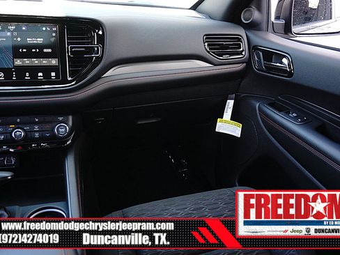 New 2026 Dodge Durango GT w/ Blacktop Package RWD image 36