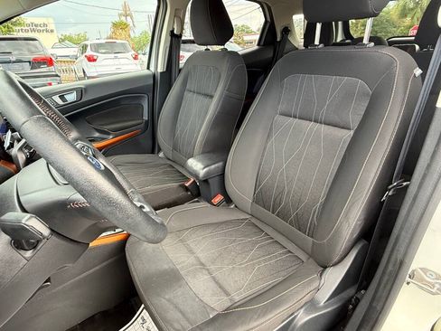 Used 2021 Ford EcoSport SE w/ SE Convenience Package FWD image 12