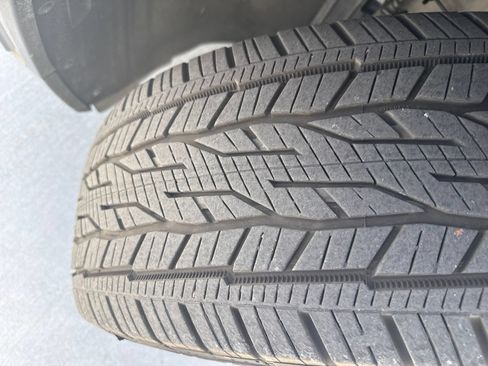 Used 2025 Chevrolet Traverse RS w/ LPO, Floor Liner Package FWD image 9
