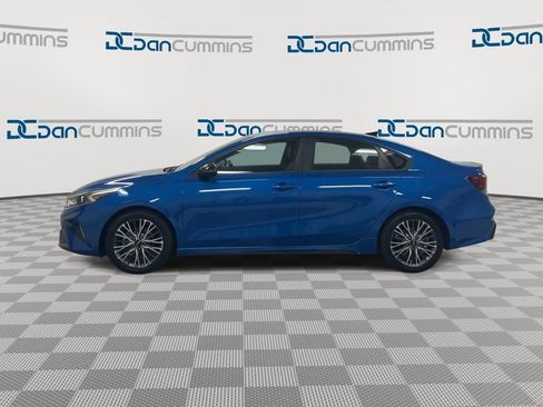 Used 2022 Kia Forte GT-Line w/ GT-Line Premium Package FWD image 5