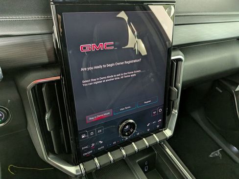 New 2026 GMC Acadia Elevation w/ Elevation Premium Package image 25