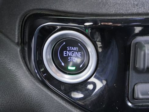 Used 2024 Chevrolet Silverado 1500 LTZ AWD/4WD image 30