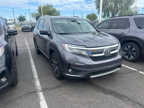 Used 2020 Honda Pilot Touring image 2