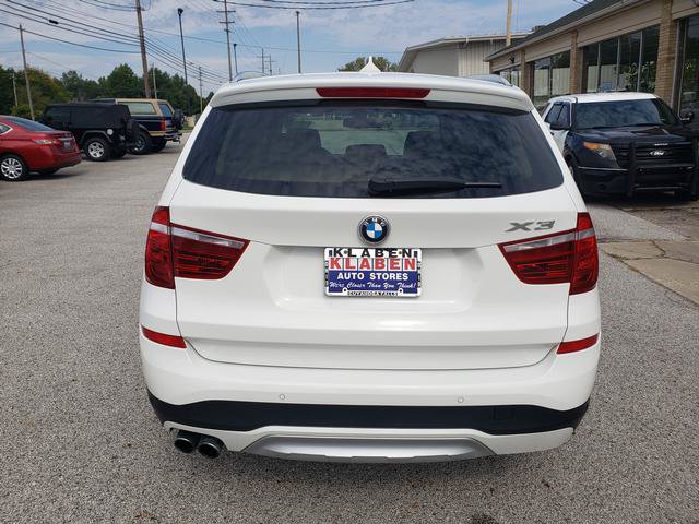 Used 2017 BMW X3 xDrive28i AWD/4WD image 4