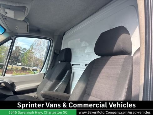 Used 2016 Mercedes-Benz Sprinter 3500 image 34