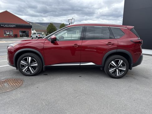 Used 2023 Nissan Rogue SL w/ SL Premium Package AWD/4WD image 7
