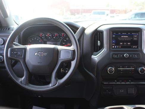 Used 2020 Chevrolet Silverado 1500 Custom Trail Boss w/ Custom Convenience Package image 22