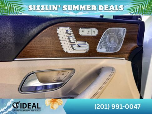 Used 2021 Mercedes-Benz GLS 450 4MATIC image 20