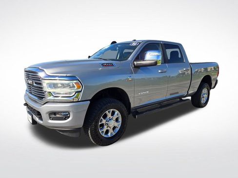 Used 2023 RAM 3500 Laramie AWD/4WD image 10