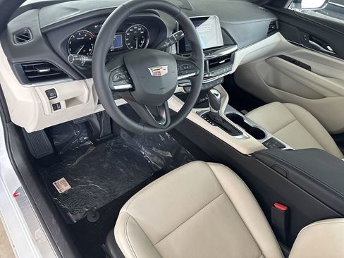 New 2025 Cadillac CT4 Premium Luxury image 9