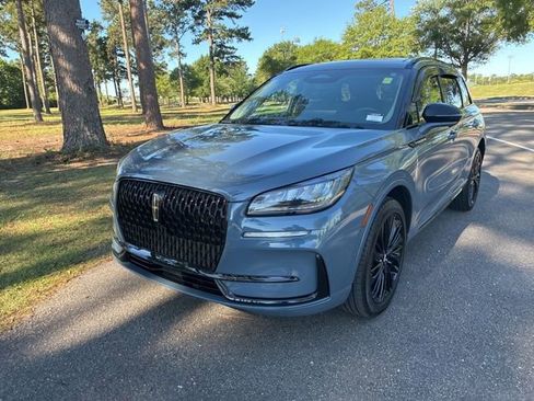 Certified 2025 Lincoln Corsair FWD w/ Equipment Group 101A image 7