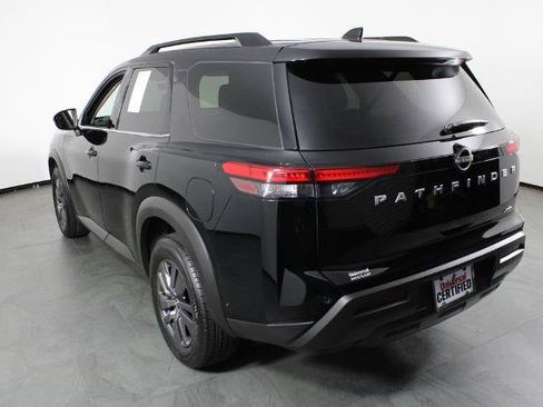 Certified 2025 Nissan Pathfinder SV AWD/4WD image 16