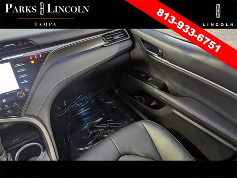 Used 2019 Toyota Camry XSE image 12