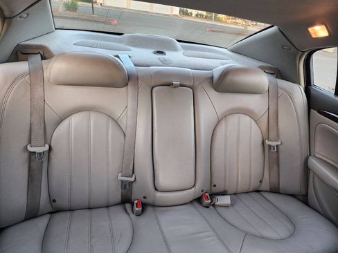 Used 2007 Buick Lucerne CXL w/ Luxury Package FWD image 19