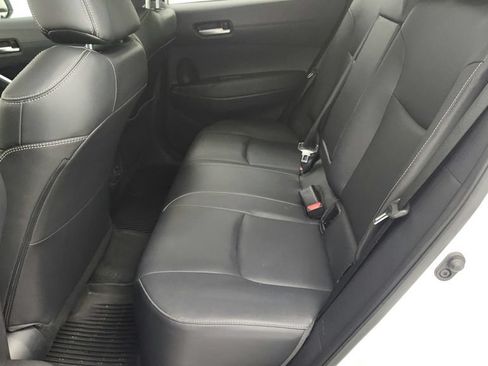 Used 2024 Toyota Corolla Cross XLE w/ Convenience Package FWD image 23