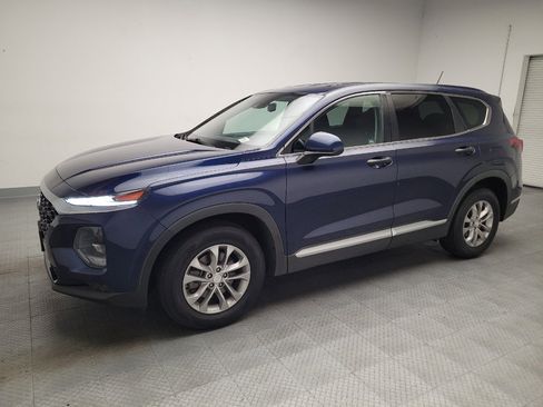 Used 2019 Hyundai Santa Fe SE FWD image 2