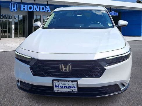 Certified 2024 Honda Accord EX image 3