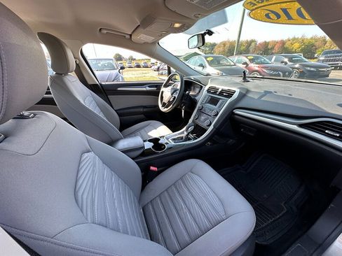 Used 2016 Ford Fusion S image 10