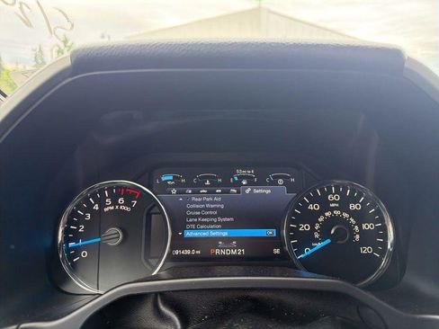 Used 2016 Ford F150 Lariat w/ Equipment Group 502A Luxury AWD/4WD image 17