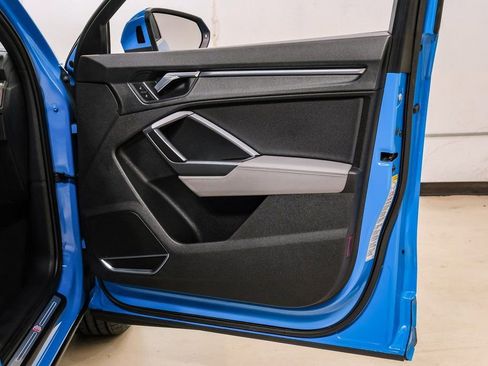 Used 2020 Audi Q3 2.0T Premium Plus w/ Premium Plus Package image 47