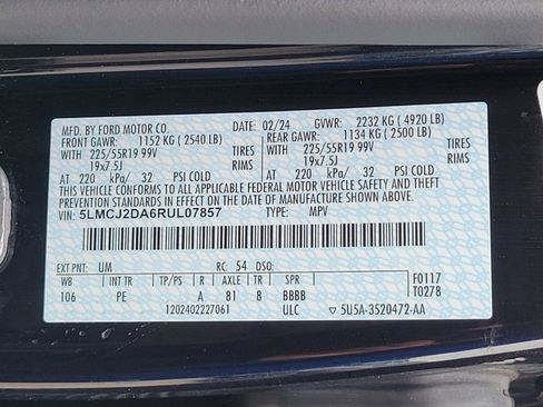 Certified 2024 Lincoln Corsair Reserve w/ Equipment Group 201A image 18