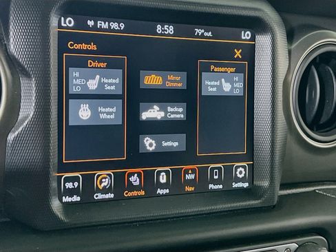 Used 2023 Jeep Gladiator Sport AWD/4WD image 20