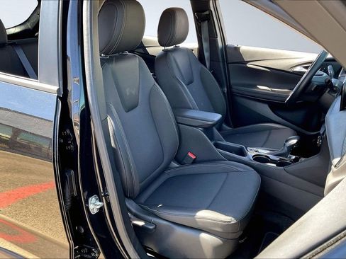 Used 2025 Buick Encore GX Preferred image 27