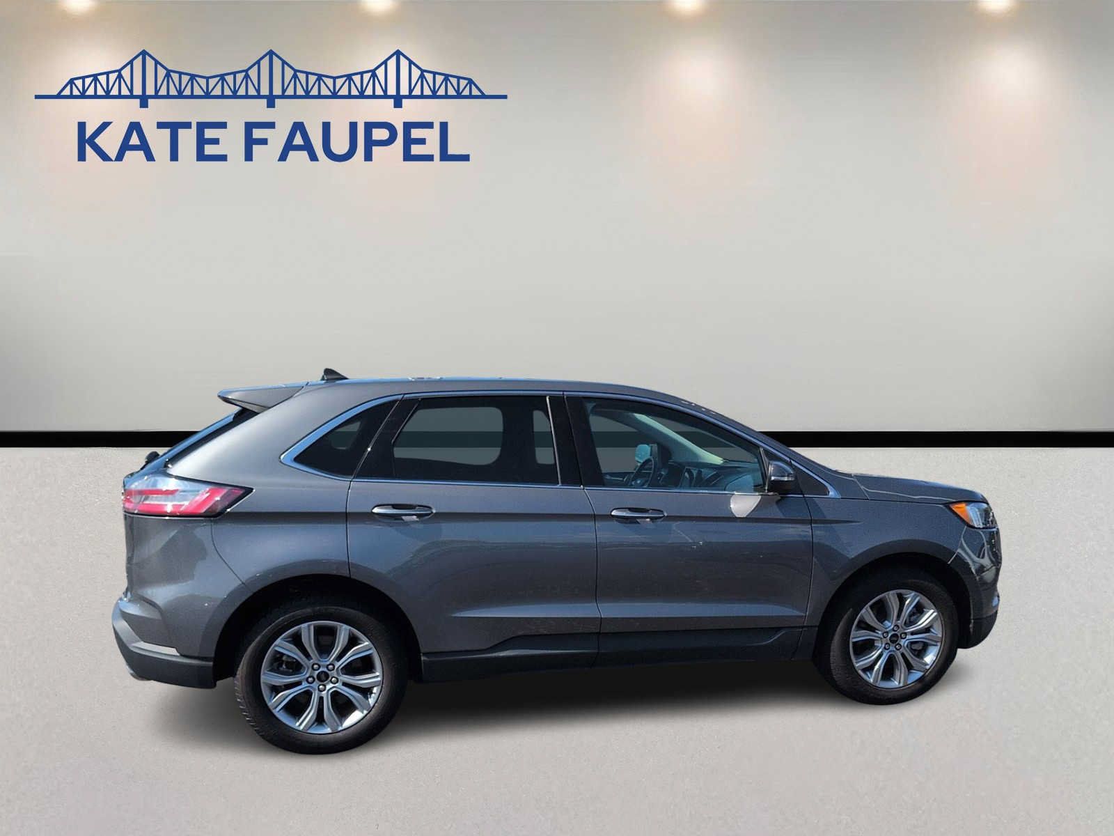 Used 2024 Ford Edge Titanium AWD/4WD image 8