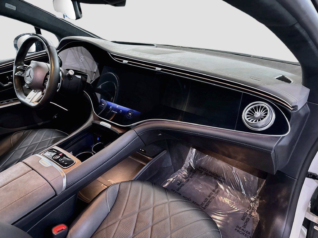 Certified 2023 Mercedes-Benz EQS AMG 4MATIC image 35