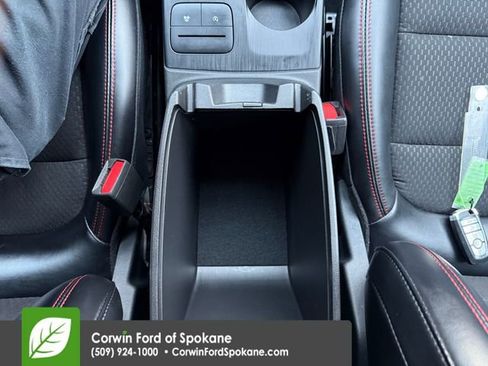 Used 2024 Ford Escape ST-Line image 35