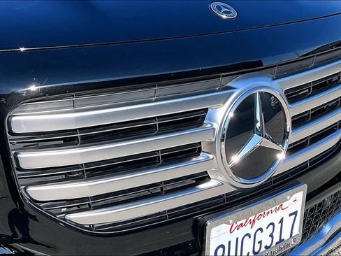 Used 2025 Mercedes-Benz GLB 250 image 29