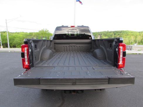 Used 2024 Ford F350 Lariat w/ Chrome Package AWD/4WD image 11