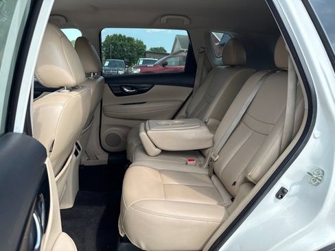 Used 2019 Nissan Rogue SL AWD/4WD image 42