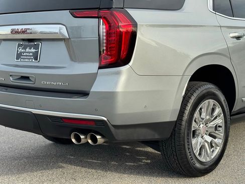 Used 2024 GMC Yukon Denali w/ Advanced Technology Package image 16