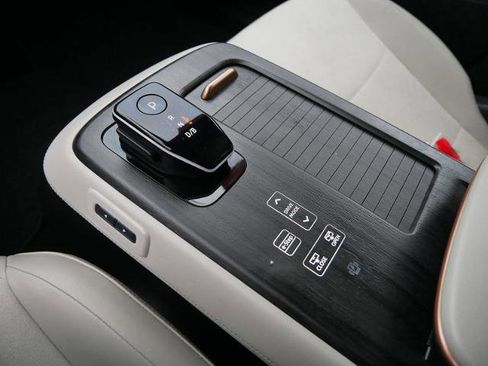 Certified 2024 Nissan Ariya AWD image 20