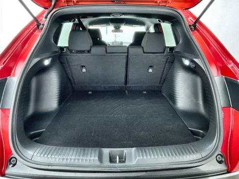 Certified 2025 Honda HR-V Sport image 28