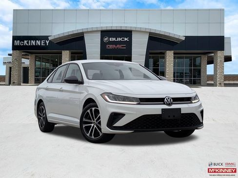 Used 2025 Volkswagen Jetta Sport FWD image 1