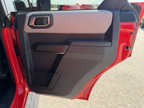 Used 2024 Ford Bronco Wildtrak AWD/4WD image 42