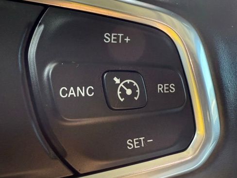 Used 2021 Jeep Wrangler Unlimited Rubicon image 32