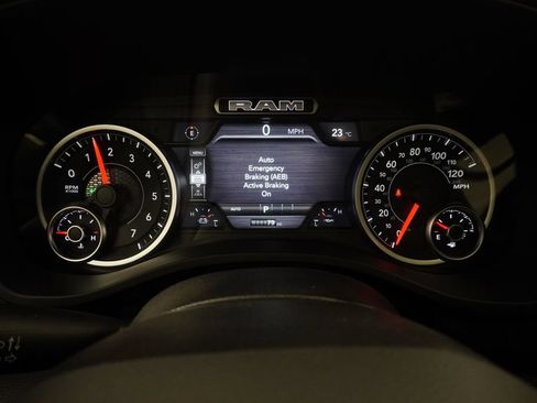 New 2026 RAM 1500 4x4 Crew Cab image 21