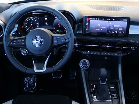 New 2026 Alfa Romeo Tonale Sport Speciale image 24