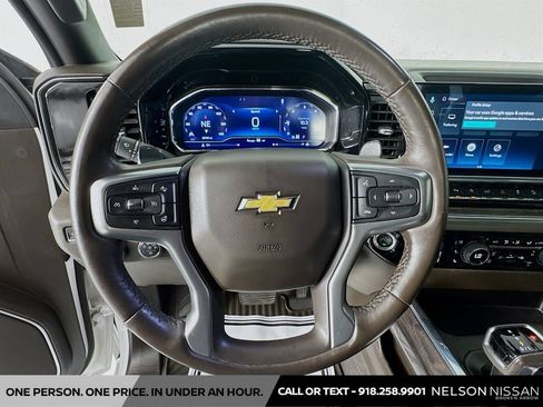 Used 2023 Chevrolet Silverado 1500 LTZ w/ Z71 Off-Road Package AWD/4WD image 11