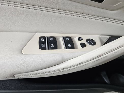 Used 2023 BMW 530i w/ Executive Package RWD image 18
