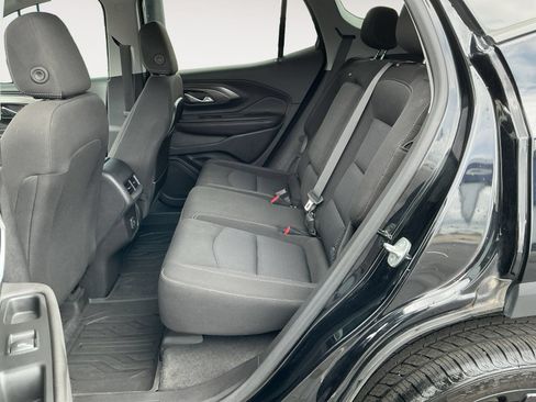 Used 2022 GMC Terrain SLE w/ Driver Convenience Package FWD image 13