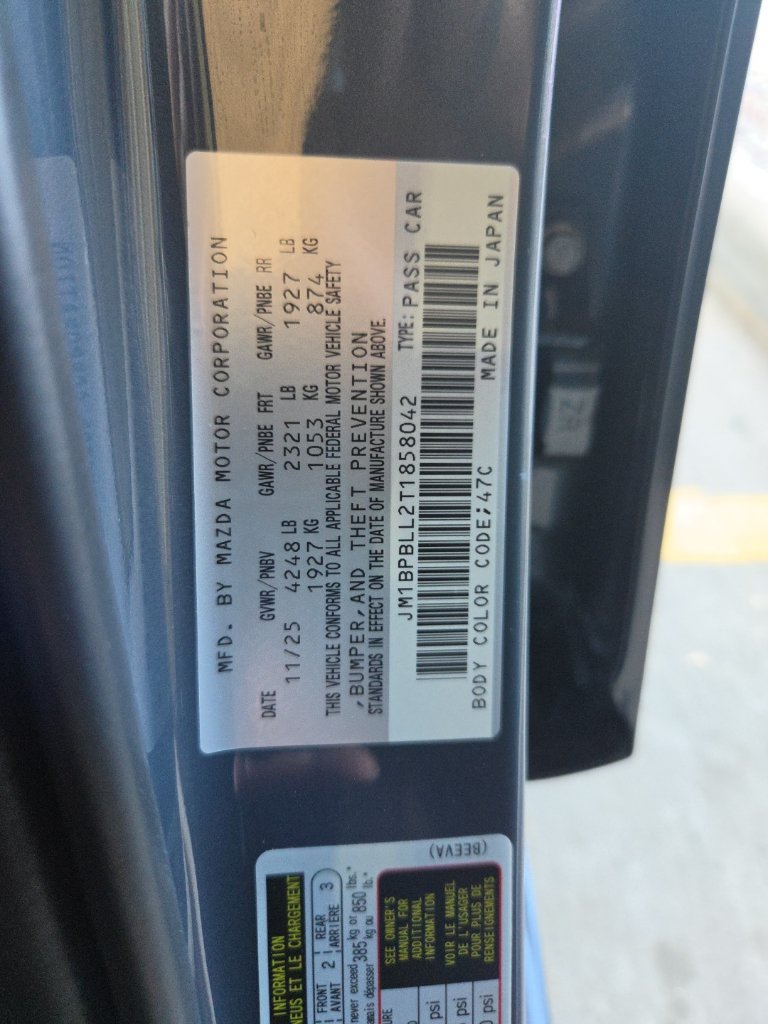 Used 2026 MAZDA MAZDA3 Carbon AWD/4WD image 3